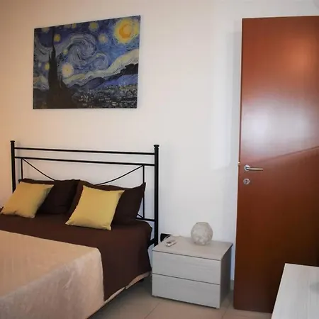 Donna Teresa Accomodation - Holiday House Monopoli Exterior photo