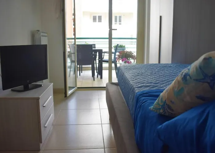 Donna Teresa Accomodation - Holiday House
